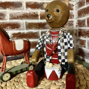 Medvídek v kostkované košili (bílo černé)